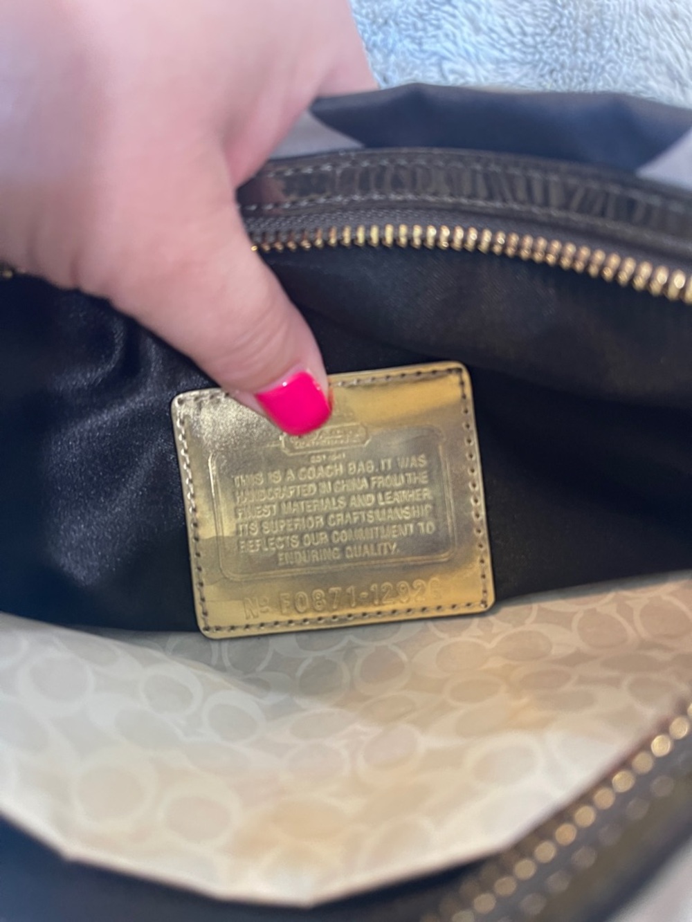 COACH AMANDA FOLDOVER CLUTCH WITH UNBRANDED CHAIN - Picture 6 of 12